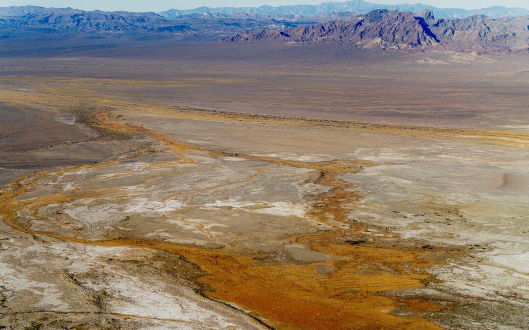 Hanging in the air: Meditations on an aerial journey over the Amargosa River